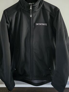 Descente Men’s Black Full-Zip Jacket